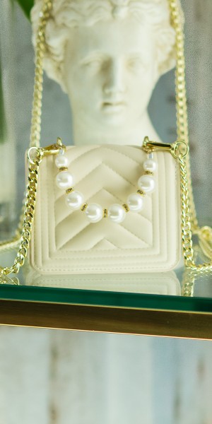 Trendy Ultra Mini Handtasche mit Perlen Henkel
